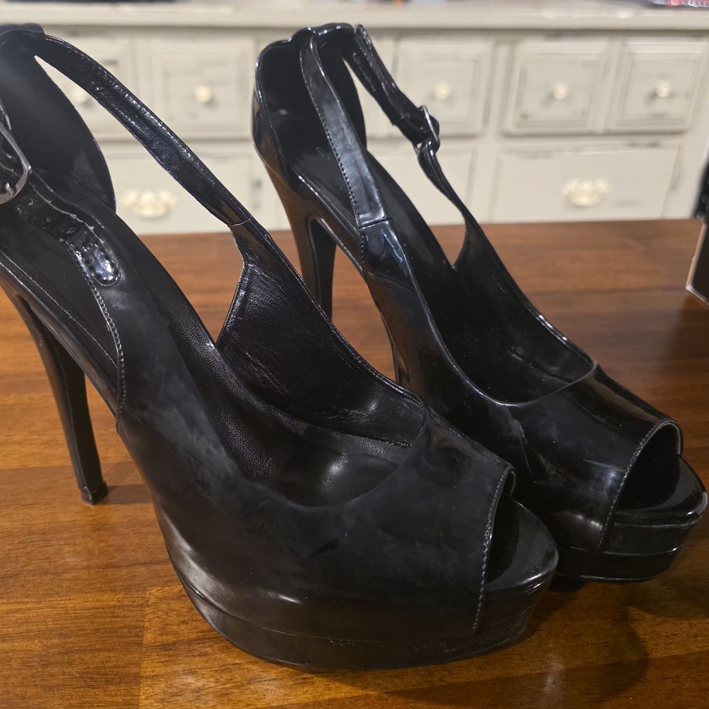 C Label Glossy Black Peep-Toe Heels